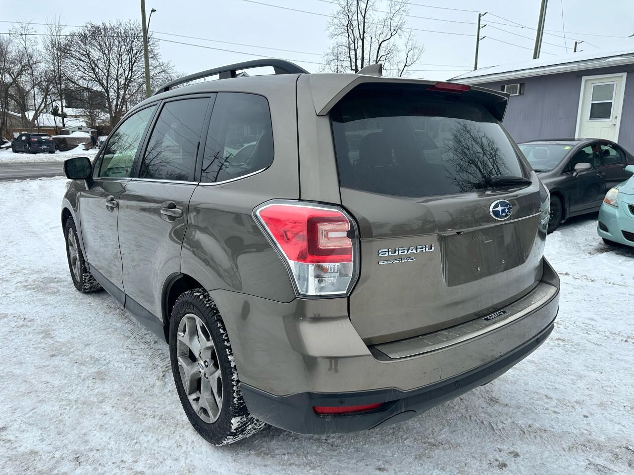 2017 Subaru Forester i Limited w/Tech Pkg - Photo #3