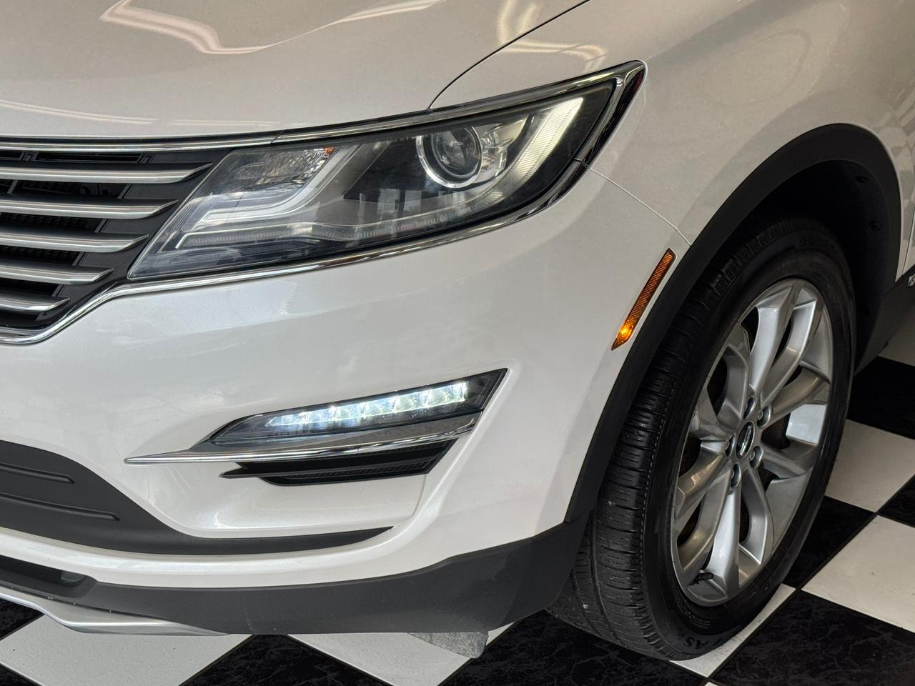 2016 Lincoln MKC Select AWD+GPS+Camera+Blind Spot+CLEAN CARFAX Photo