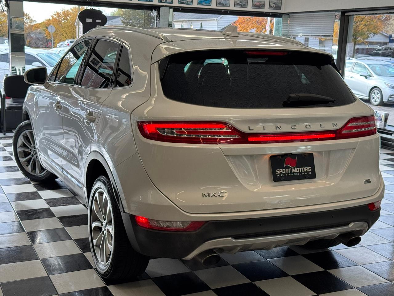 2016 Lincoln MKC Select AWD+GPS+Camera+Blind Spot+CLEAN CARFAX Photo
