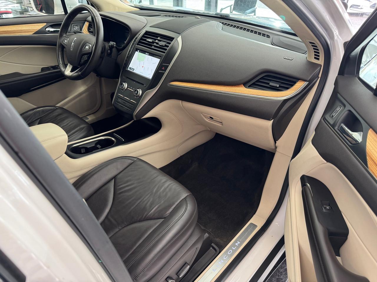 2016 Lincoln MKC Select AWD+GPS+Camera+Blind Spot+CLEAN CARFAX Photo