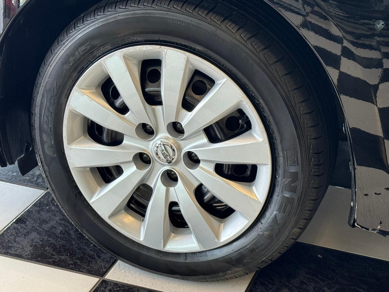 2016 Nissan Sentra S+A/C+New Brakes+Keyless Entry Photo