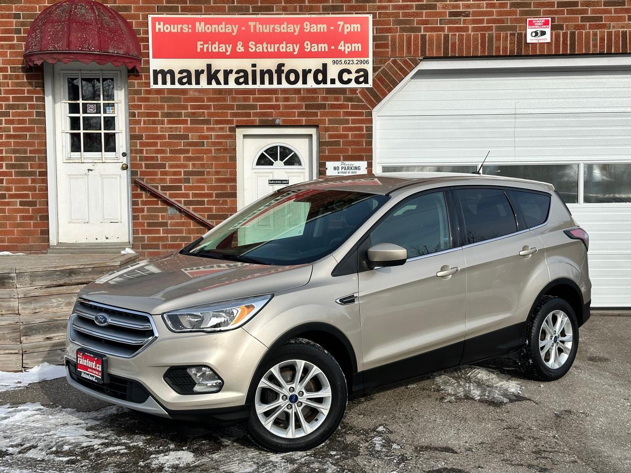 Used 2017 Ford Escape SE 1.5 Heated Cloth FM/XM Bluetooth Backup Cam A/C for sale in Bowmanville, ON