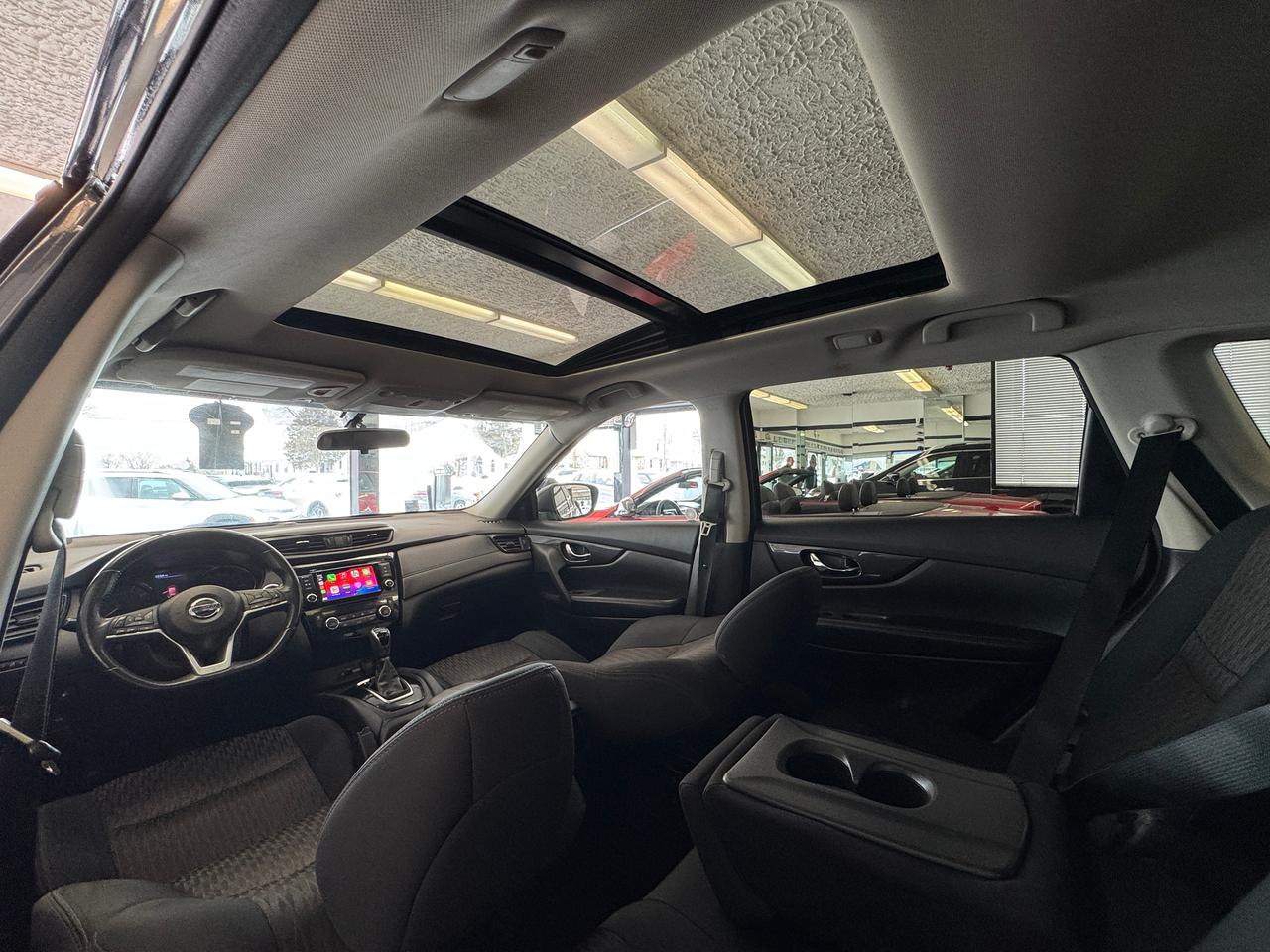 2018 Nissan Rogue SV AWD TECH+Roof+BSM+New Brakes+CLEAN CARFAX Photo