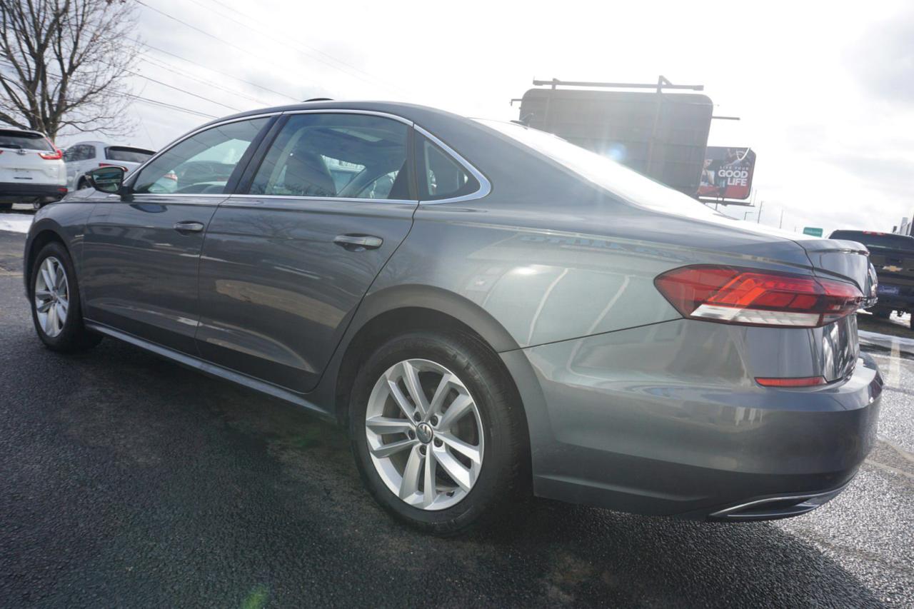 2021 Volkswagen Passat HIGHLINE CERTIFIED CAMERA BLUETOOTH LEATHER HEATED SEATS SUNROOF CRUISE ALLOYS - Photo #4
