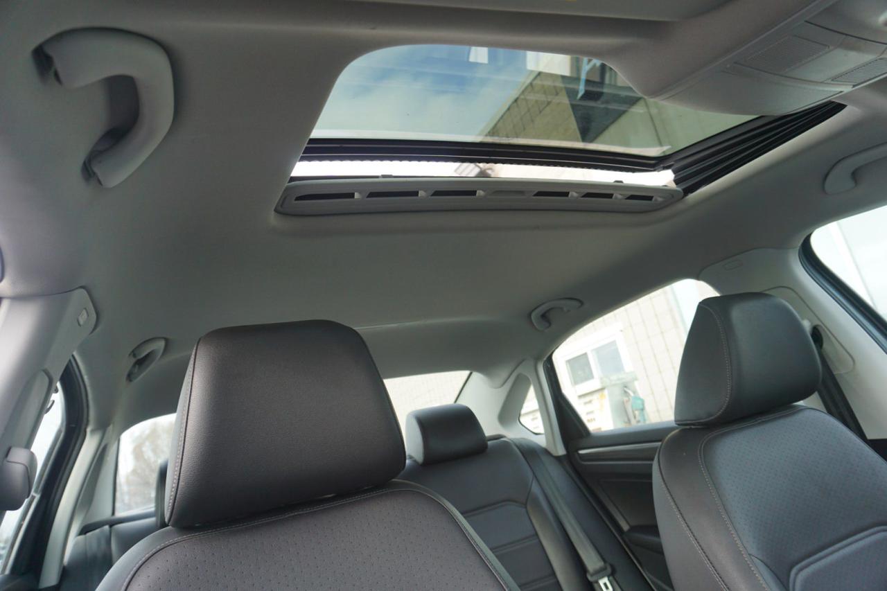 2021 Volkswagen Passat HIGHLINE CERTIFIED CAMERA BLUETOOTH LEATHER HEATED SEATS SUNROOF CRUISE ALLOYS - Photo #21