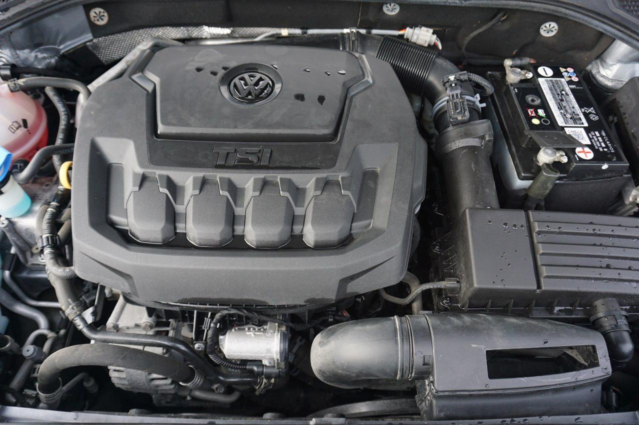 2021 Volkswagen Passat HIGHLINE CERTIFIED CAMERA BLUETOOTH LEATHER HEATED SEATS SUNROOF CRUISE ALLOYS - Photo #40