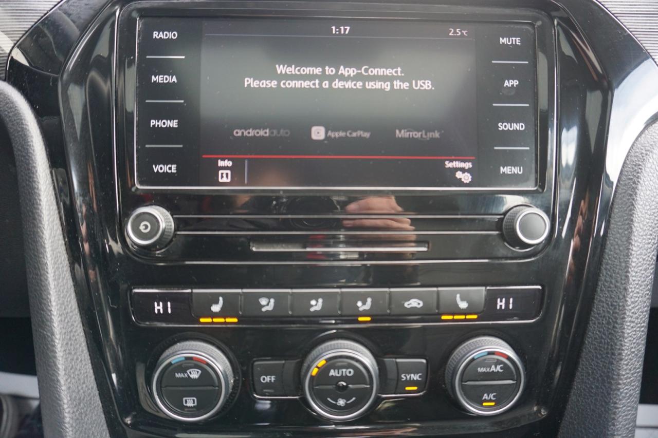 2021 Volkswagen Passat HIGHLINE CERTIFIED CAMERA BLUETOOTH LEATHER HEATED SEATS SUNROOF CRUISE ALLOYS - Photo #24