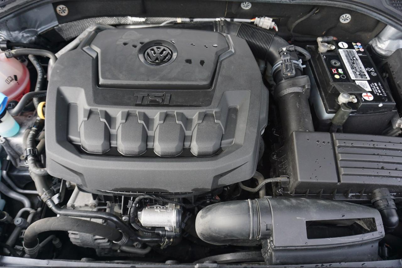 2021 Volkswagen Passat HIGHLINE CERTIFIED CAMERA BLUETOOTH LEATHER HEATED SEATS SUNROOF CRUISE ALLOYS - Photo #40