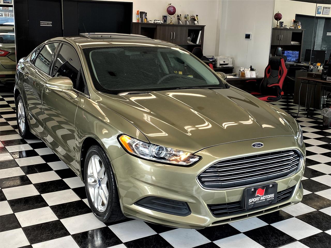 2013 Ford Fusion SE+Bluetooth+Heated Seats+A/C+Sunroof Photo