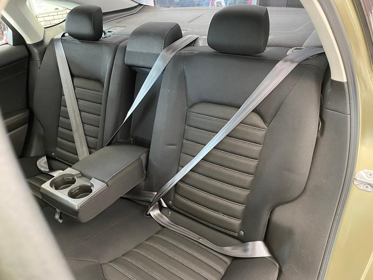 2013 Ford Fusion SE+Bluetooth+Heated Seats+A/C+Sunroof Photo