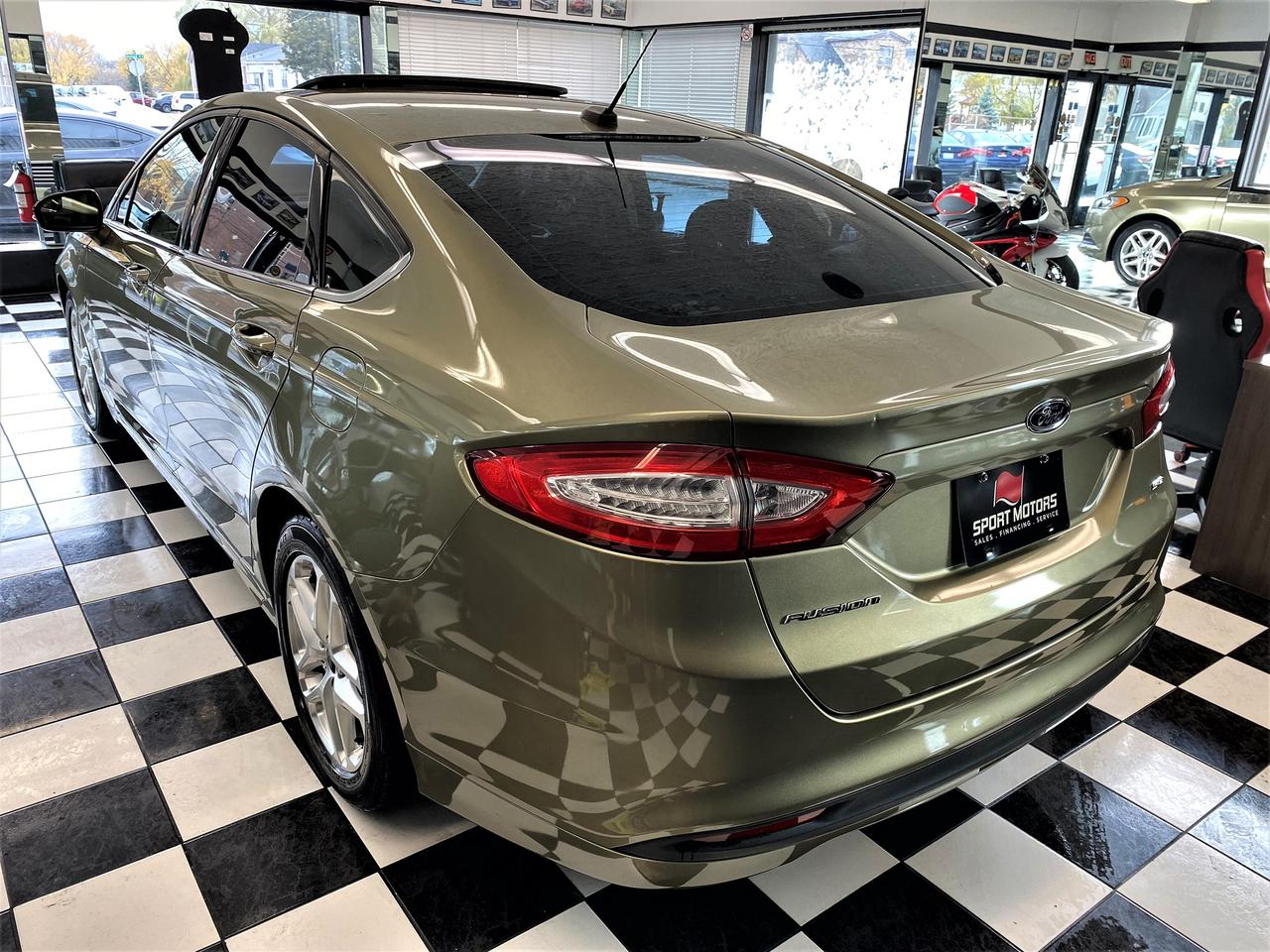 2013 Ford Fusion SE+Bluetooth+Heated Seats+A/C+Sunroof Photo