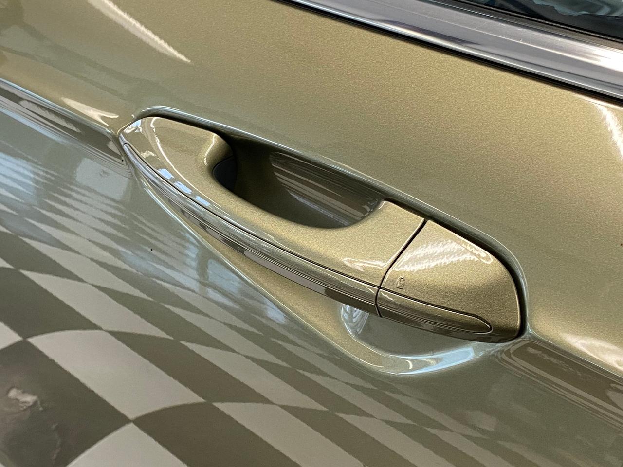 2013 Ford Fusion SE+Bluetooth+Heated Seats+A/C+Sunroof Photo