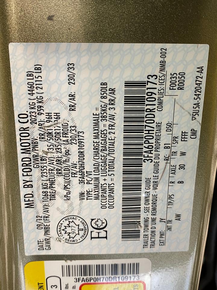 2013 Ford Fusion SE+Bluetooth+Heated Seats+A/C+Sunroof Photo