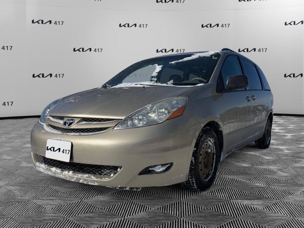 Used 2008 Toyota Sienna 5DR LE 7-PASS FWD for sale in Gloucester, ON