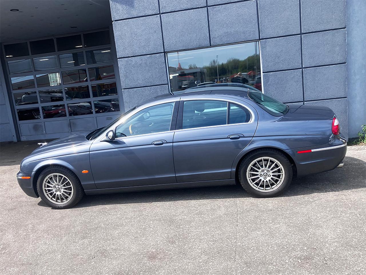 2007 Jaguar S-Type 3.0L V6|LEATHER | ALLOYS | SUNROOF - Photo #5
