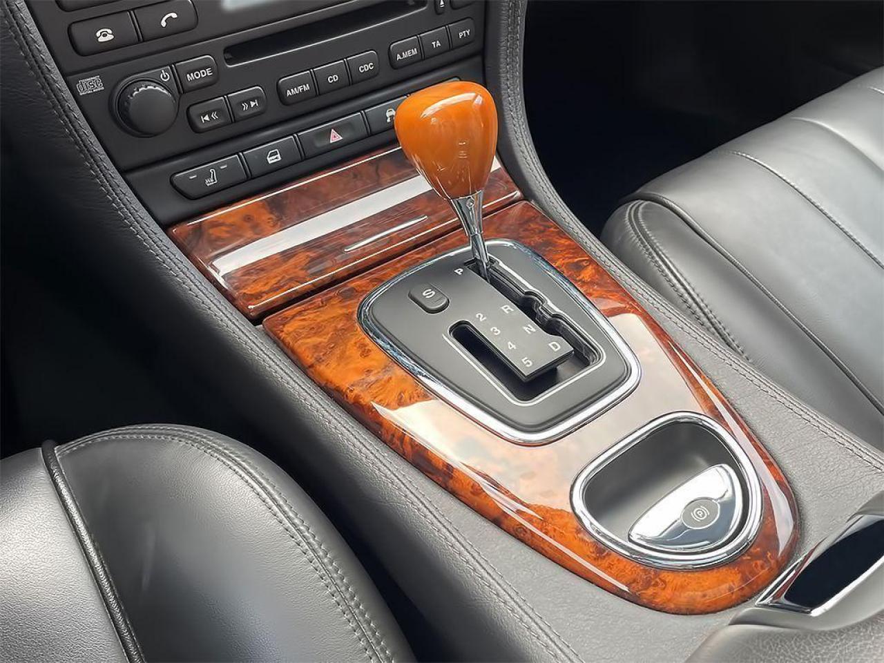 2007 Jaguar S-Type 3.0L V6|LEATHER | ALLOYS | SUNROOF - Photo #12