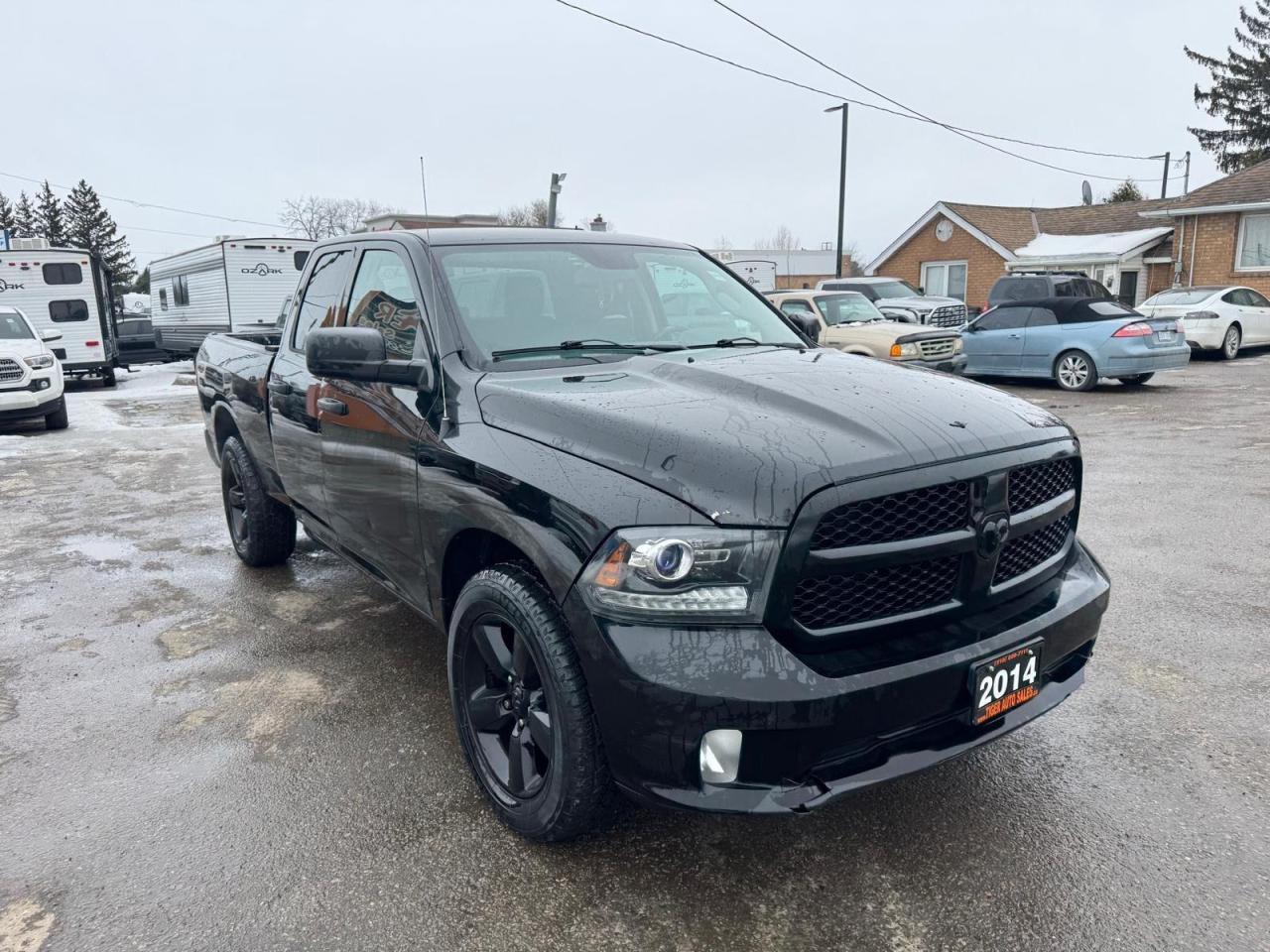 2014 RAM 1500 ST, 4X4, V6, QUAD CAB, BLACK ON BLACK, AS IS - Photo #7