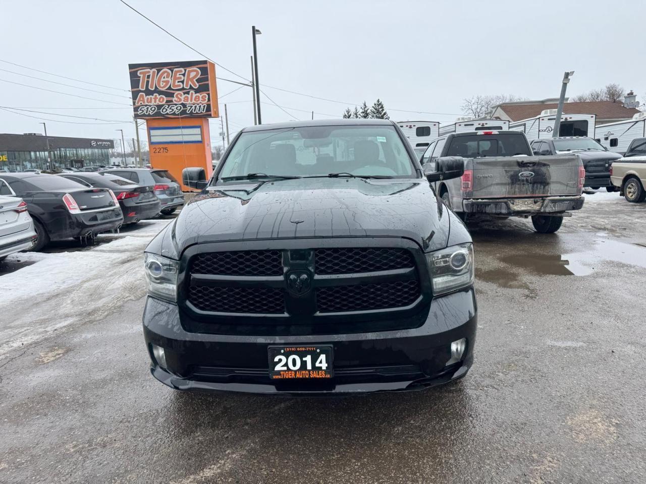 2014 RAM 1500 ST, 4X4, V6, QUAD CAB, BLACK ON BLACK, AS IS - Photo #8