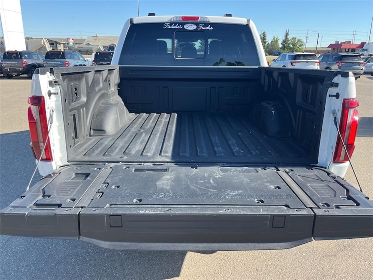 2025 Ford F-150 Lariat  - Sunroof - Premium Audio Photo5