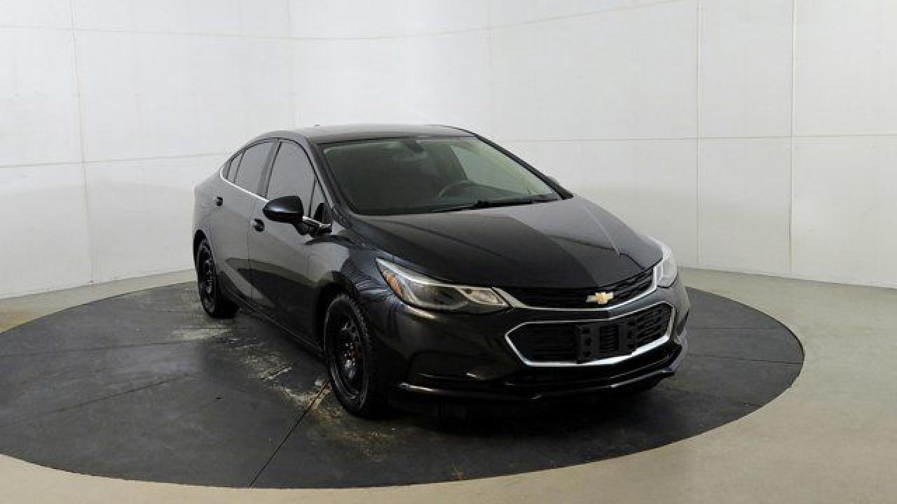 Used 2017 Chevrolet Cruze LT for sale in Winnipeg, MB