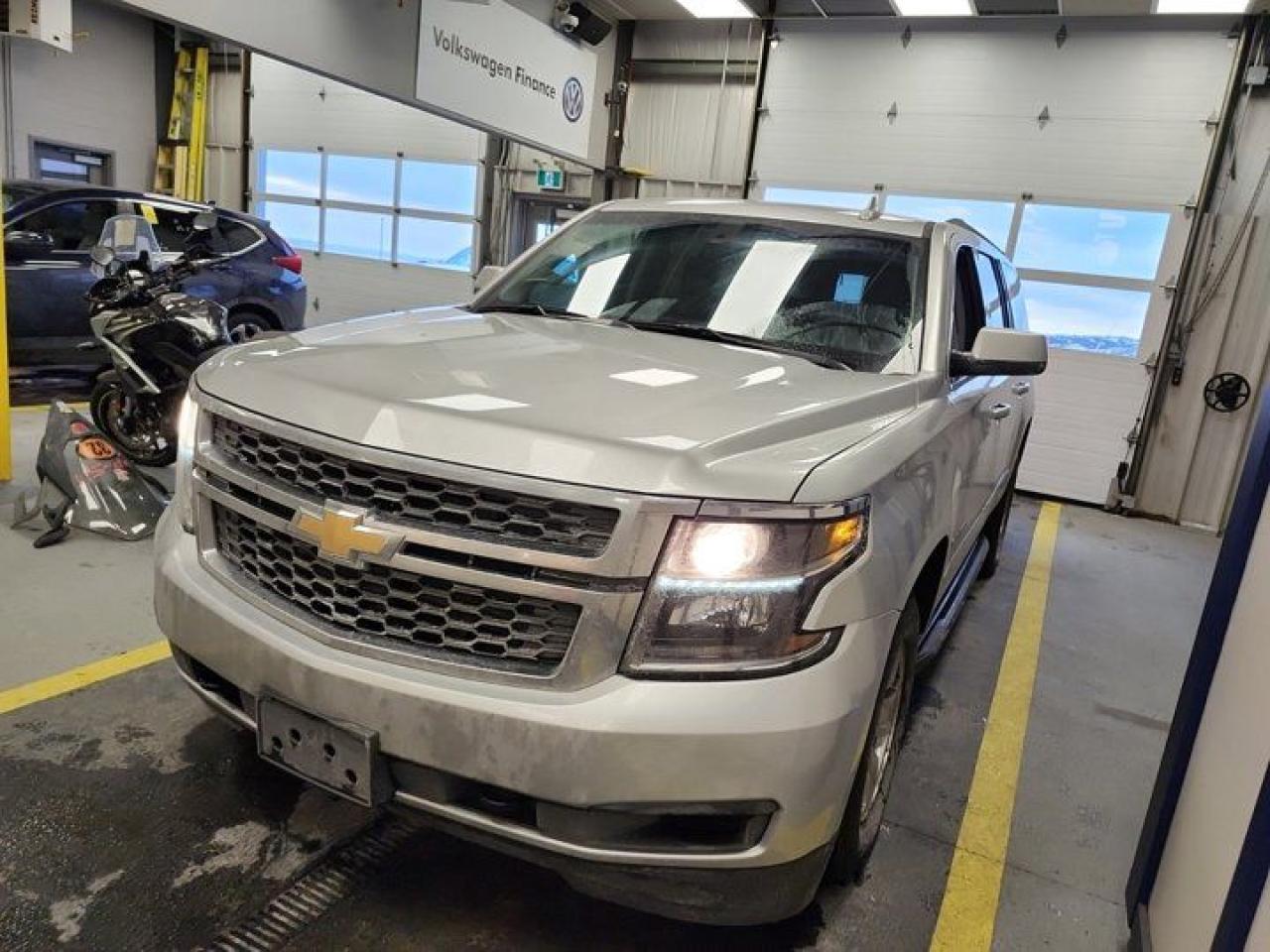 Used 2018 Chevrolet Suburban 4WD | 5.3L | 8 Passenger | Bluetooth | Trailering Pkg | Rear Camera | and more! for sale in Guelph, ON