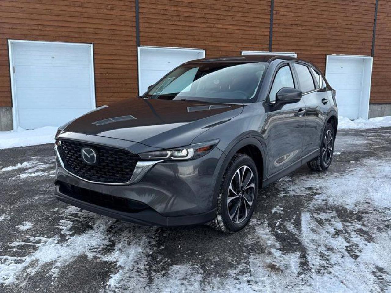 Used 2023 Mazda CX-5 GS Comfort AWD | Sunroof | Leather | Adaptive Cruise | Heated Steering + Seats | CarPlay + Android for sale in Guelph, ON