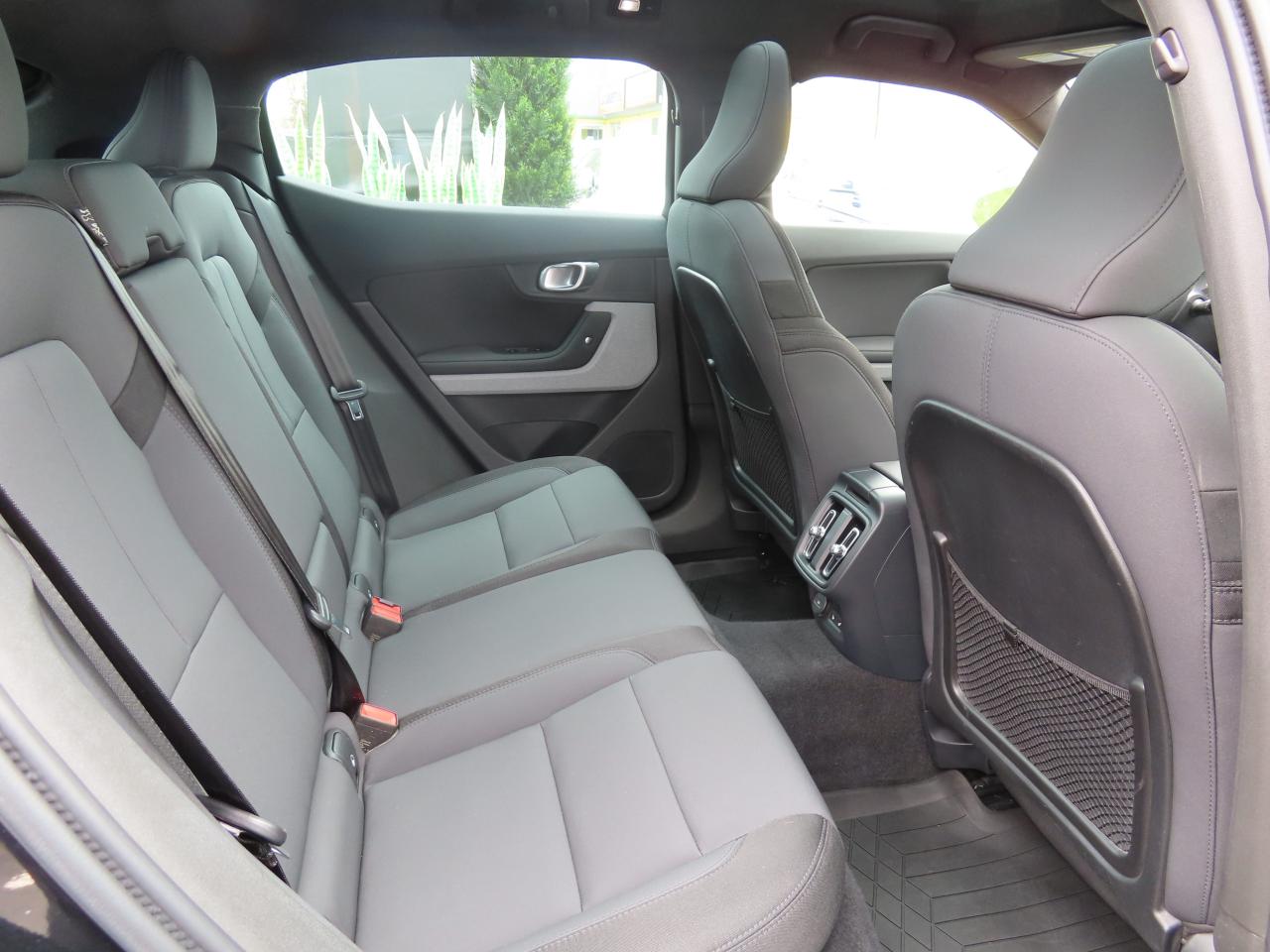 2021 Polestar 2 FASTBACK LAUNCH EDITION -- NAVIGATION - SUNROOF Photo