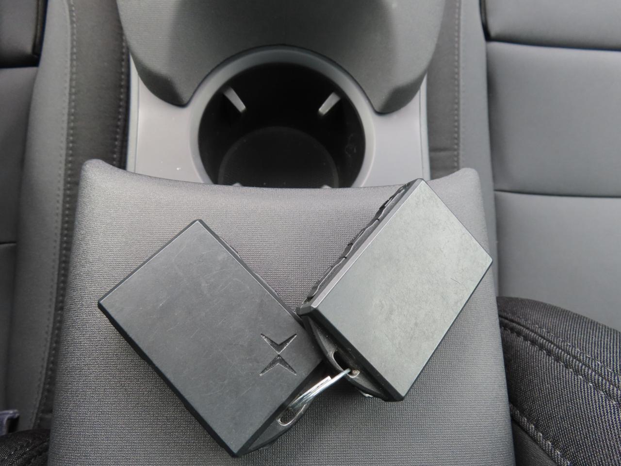 2021 Polestar 2 FASTBACK LAUNCH EDITION -- NAVIGATION - SUNROOF Photo