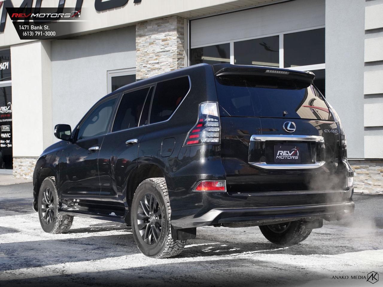 2023 Lexus GX 460 Luxury | Red Interior | 1 Owner | No Accidents Photo3