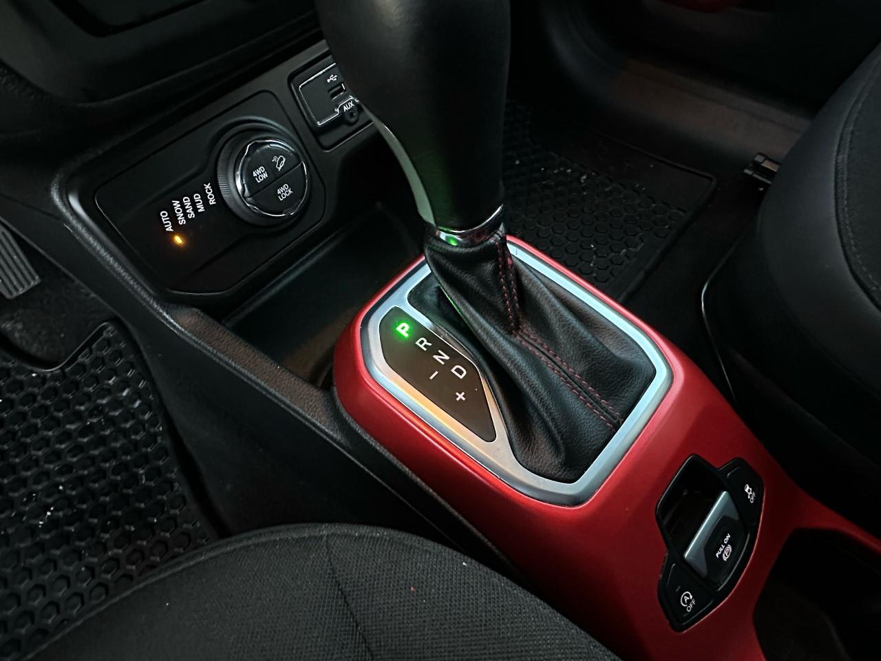 2019 Jeep Renegade Trail Hawk - Photo #18