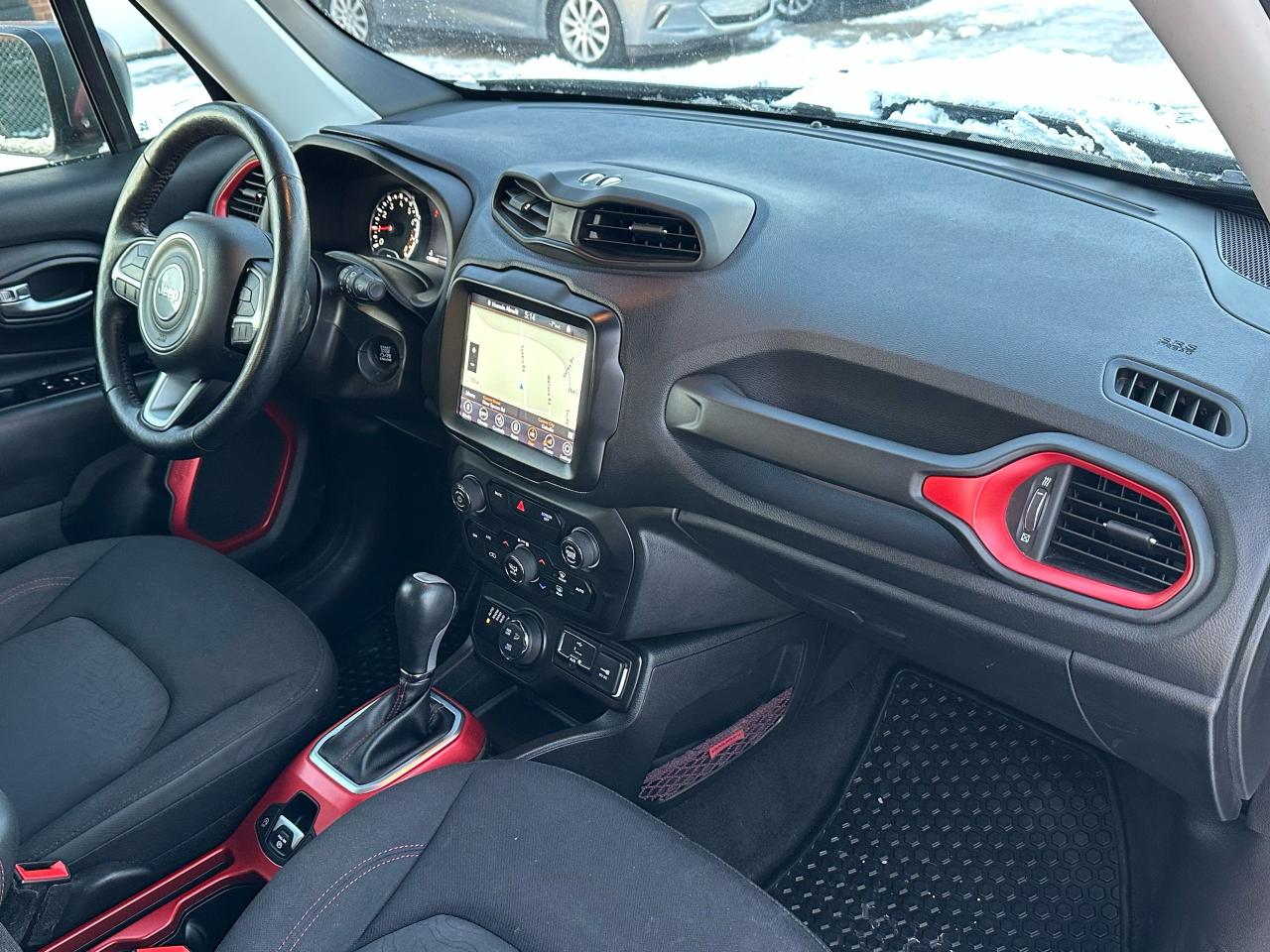 2019 Jeep Renegade Trail Hawk - Photo #12