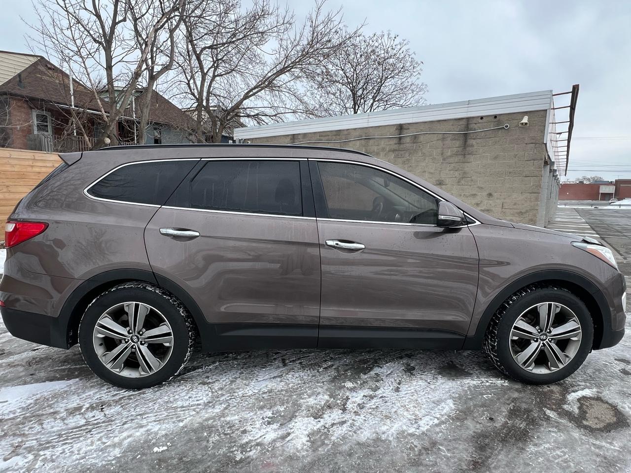 2014 Hyundai Santa Fe XL LIMITED - Photo #6