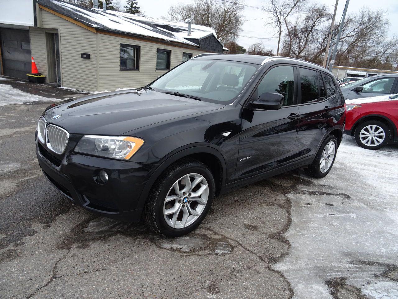 2012 BMW X3 28i - Photo #2