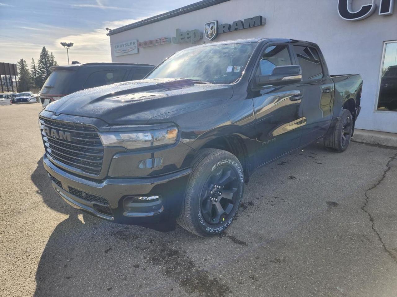 New 2025 RAM 1500 Sport cabine d'équipe 4x4 caisse de 5 pi 7 po for sale in Medicine Hat, AB