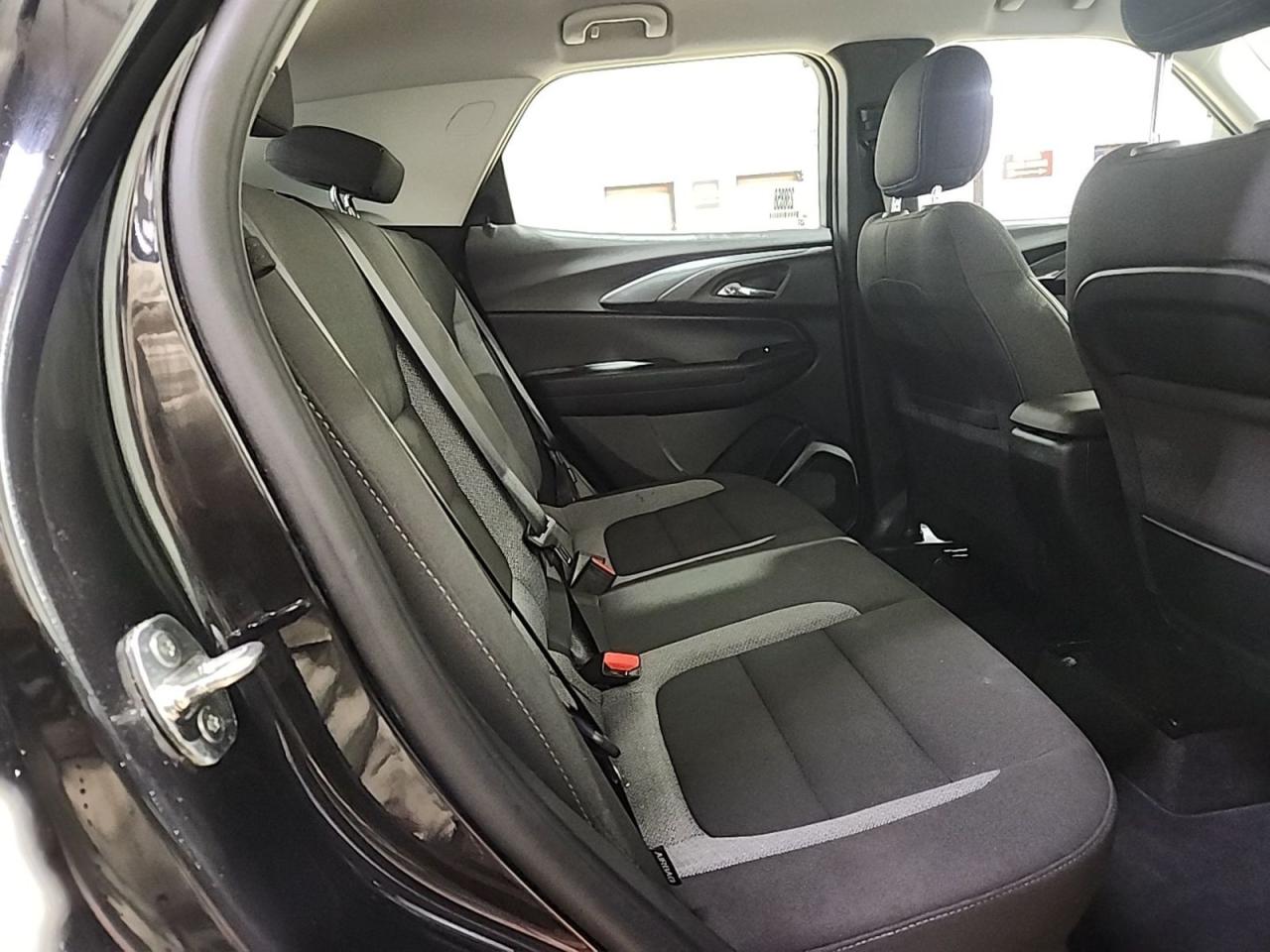2023 Chevrolet TrailBlazer FWD 4dr LS - Photo #5