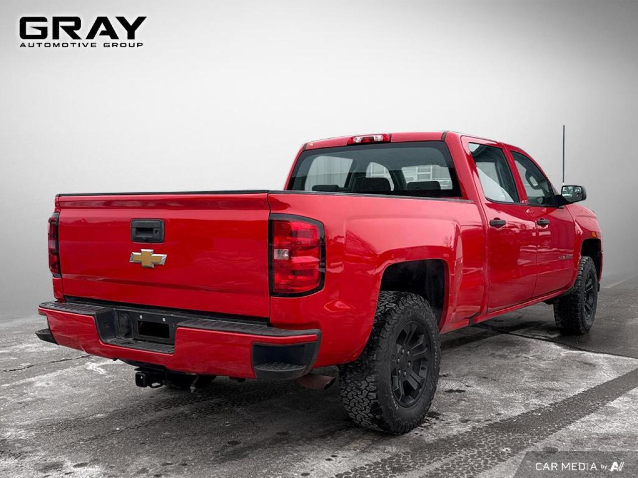 2017 Chevrolet Silverado 1500 Crew/4x4/153' - Photo #5