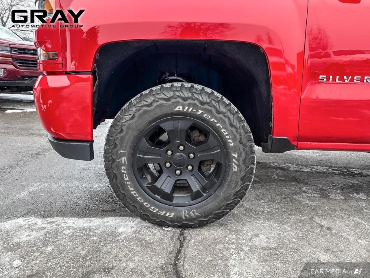2017 Chevrolet Silverado 1500 Crew/4x4/153' - Photo #9