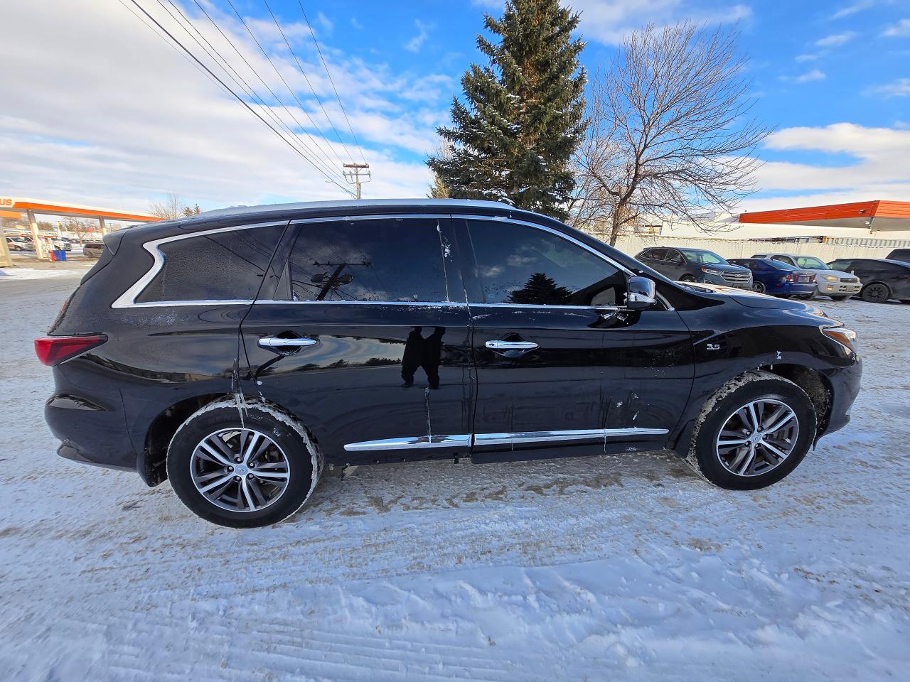 2019 Infiniti QX60 PURE AWD | ALL CREDIT ACCEPTED!! - Photo #8