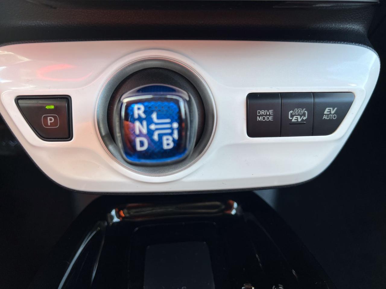 2018 Toyota Prius Prime Upgrade - Photo #25