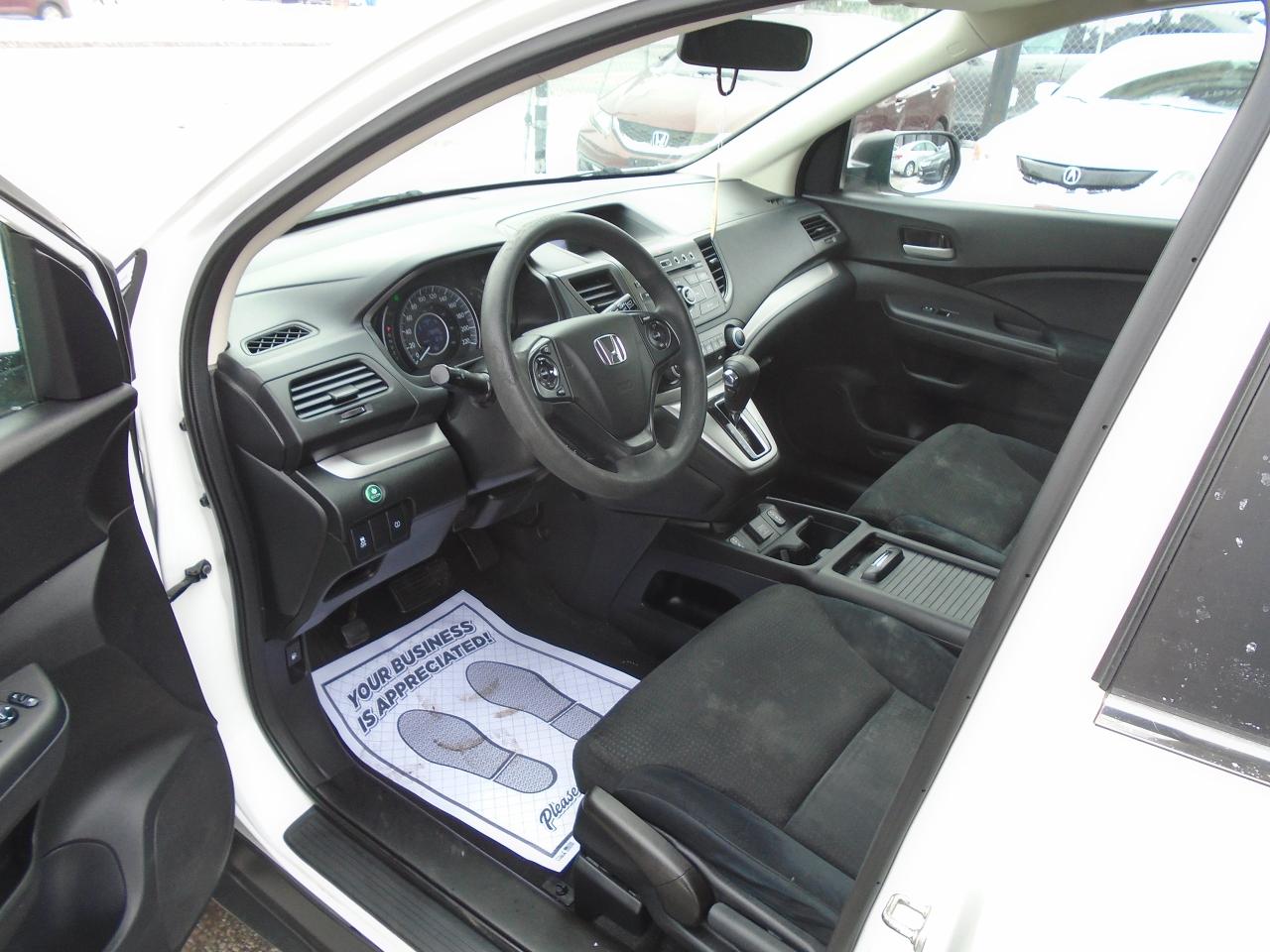 2014 Honda CR-V LX/ REAR CAM / HEATED SEATS / LOW KM / SUPER CLEAN - Photo #9
