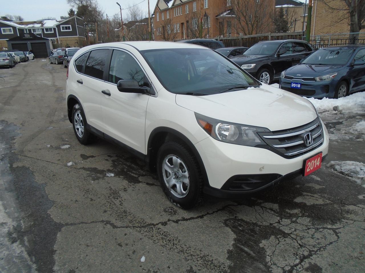 2014 Honda CR-V LX/ REAR CAM / HEATED SEATS / LOW KM / SUPER CLEAN - Photo #3