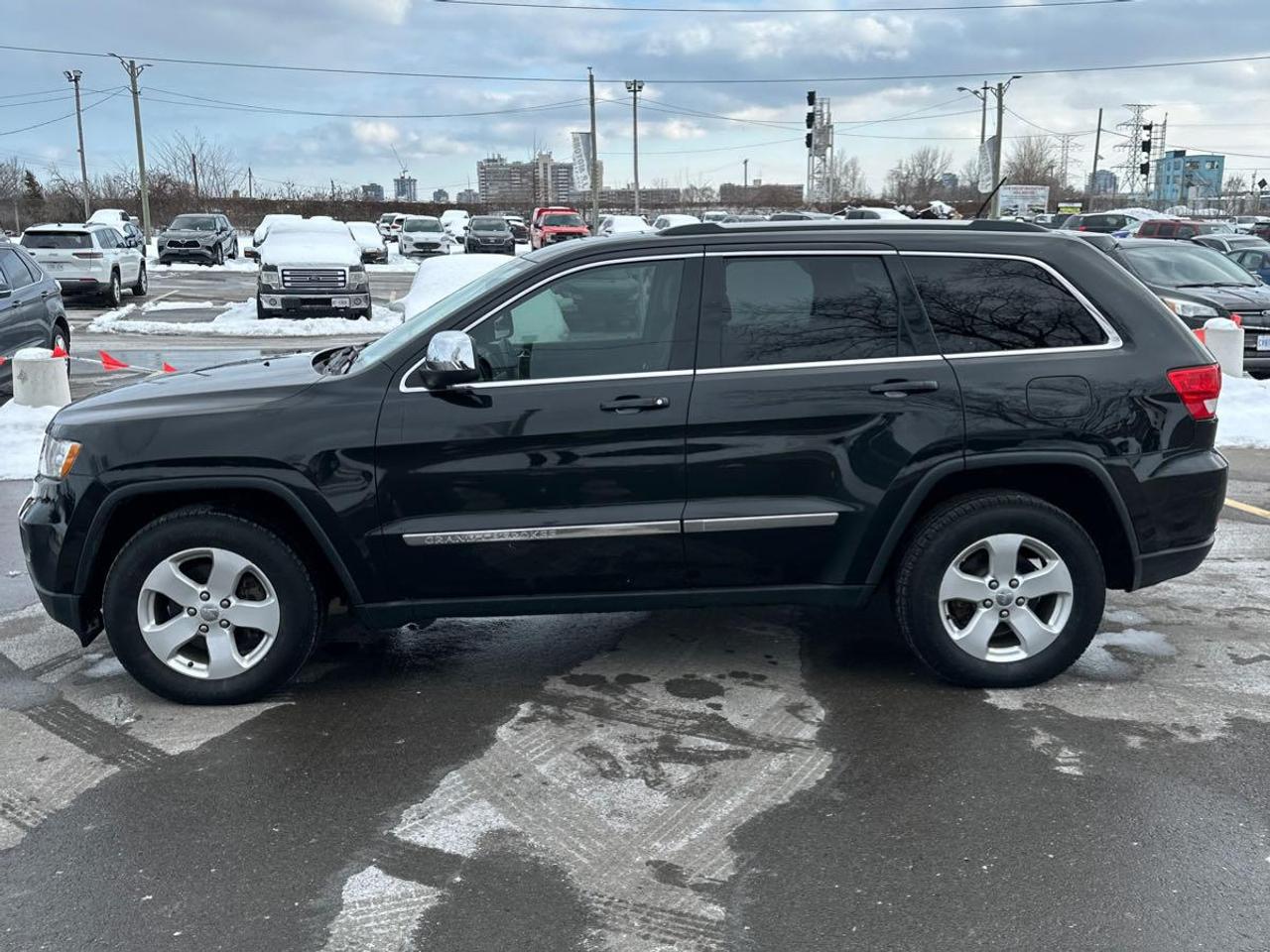 2012 Jeep Grand Cherokee Laredo Photo