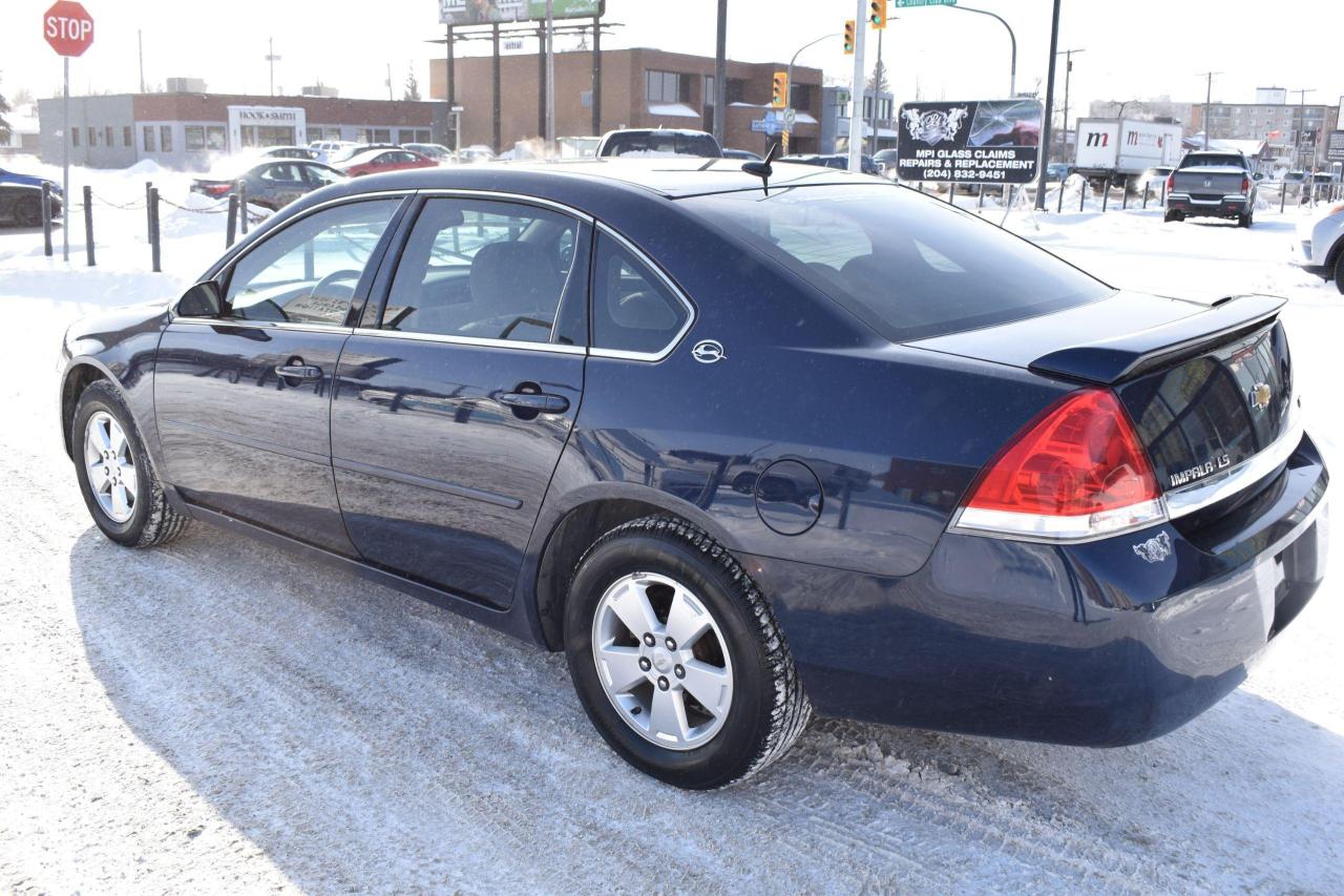 2008 Chevrolet Impala LS Low Kms - Photo #3