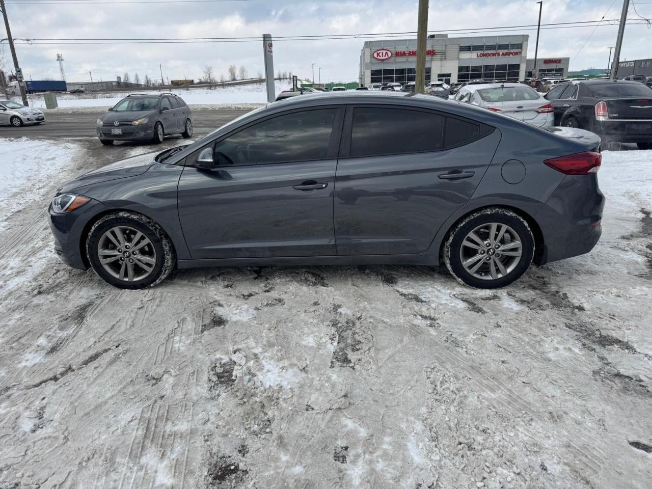 2018 Hyundai Elantra GL, AUTO, ONLY 89,000KMS, ALLOYS, SEDAN, CERTIFIED - Photo #2