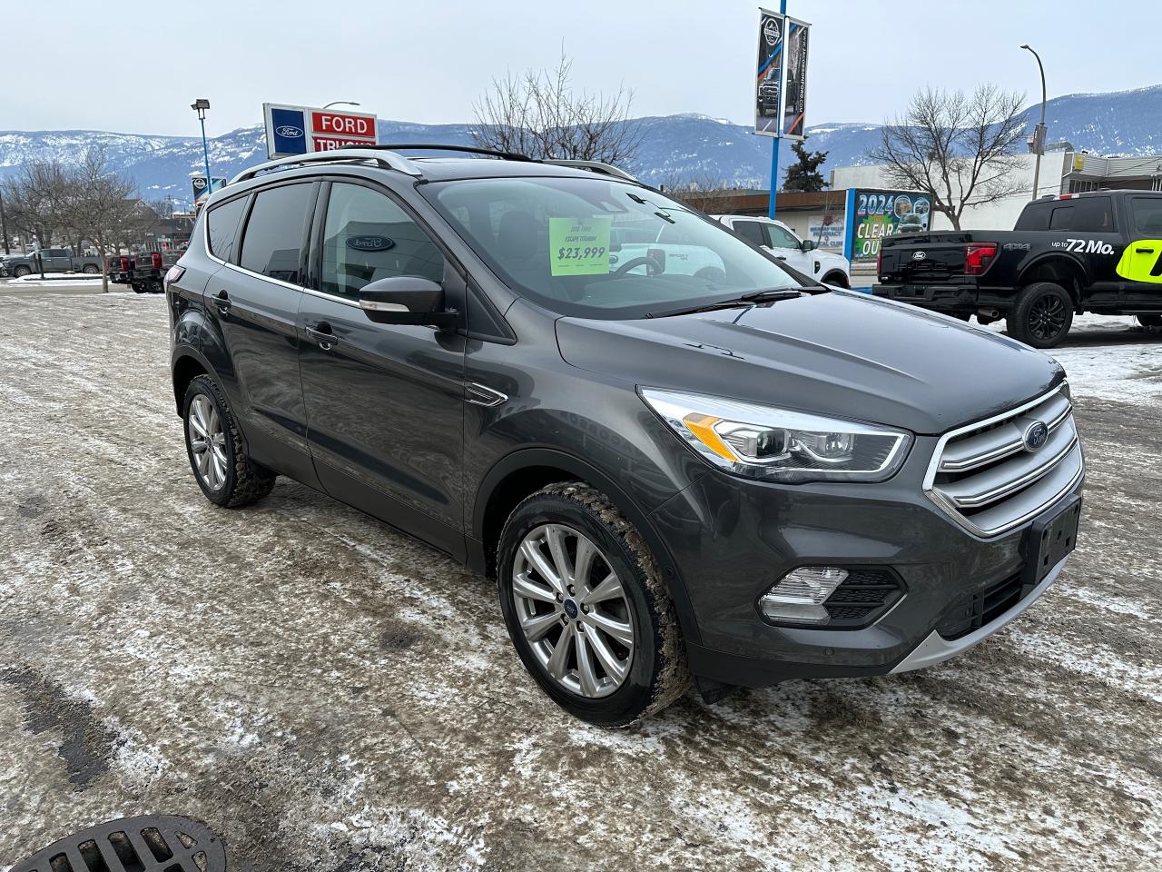 2018 Ford Escape Titanium Photo