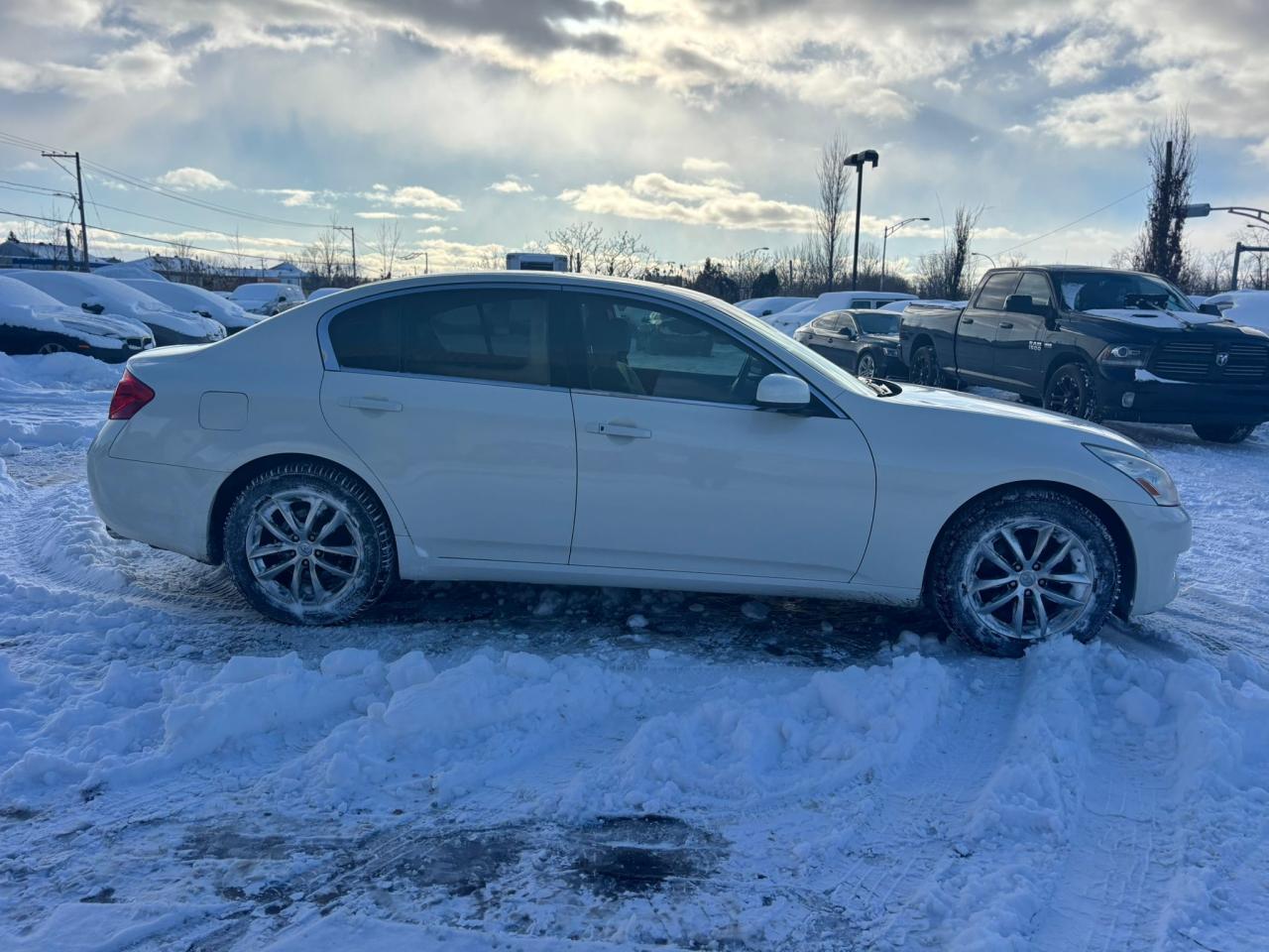 2007 Infiniti G35  - Photo #3