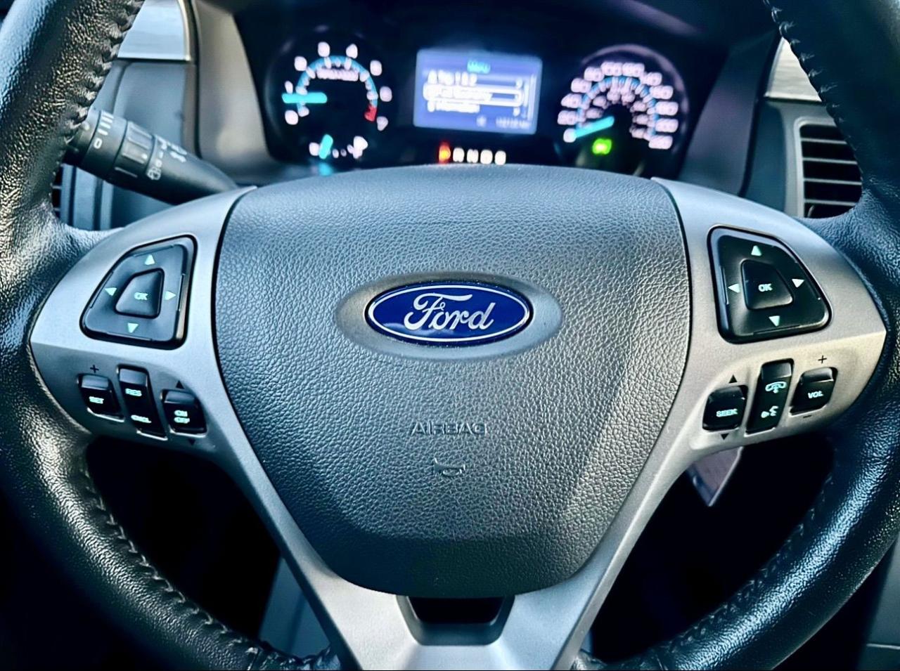 2019 Ford Flex SE - Photo #19