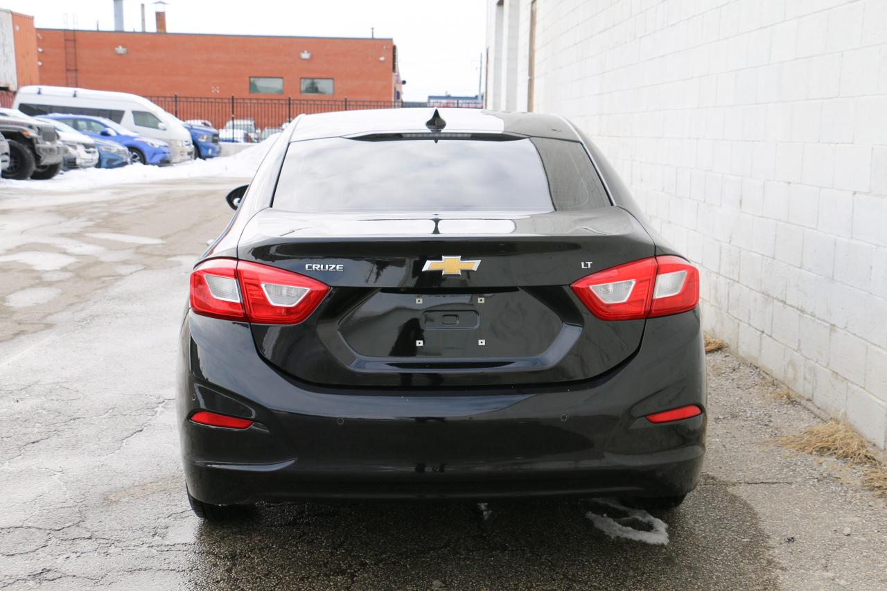 2017 Chevrolet Cruze LT - SUNROOF|CAMERA|HEATED SEATS|2xRIM&TIRES - Photo #5