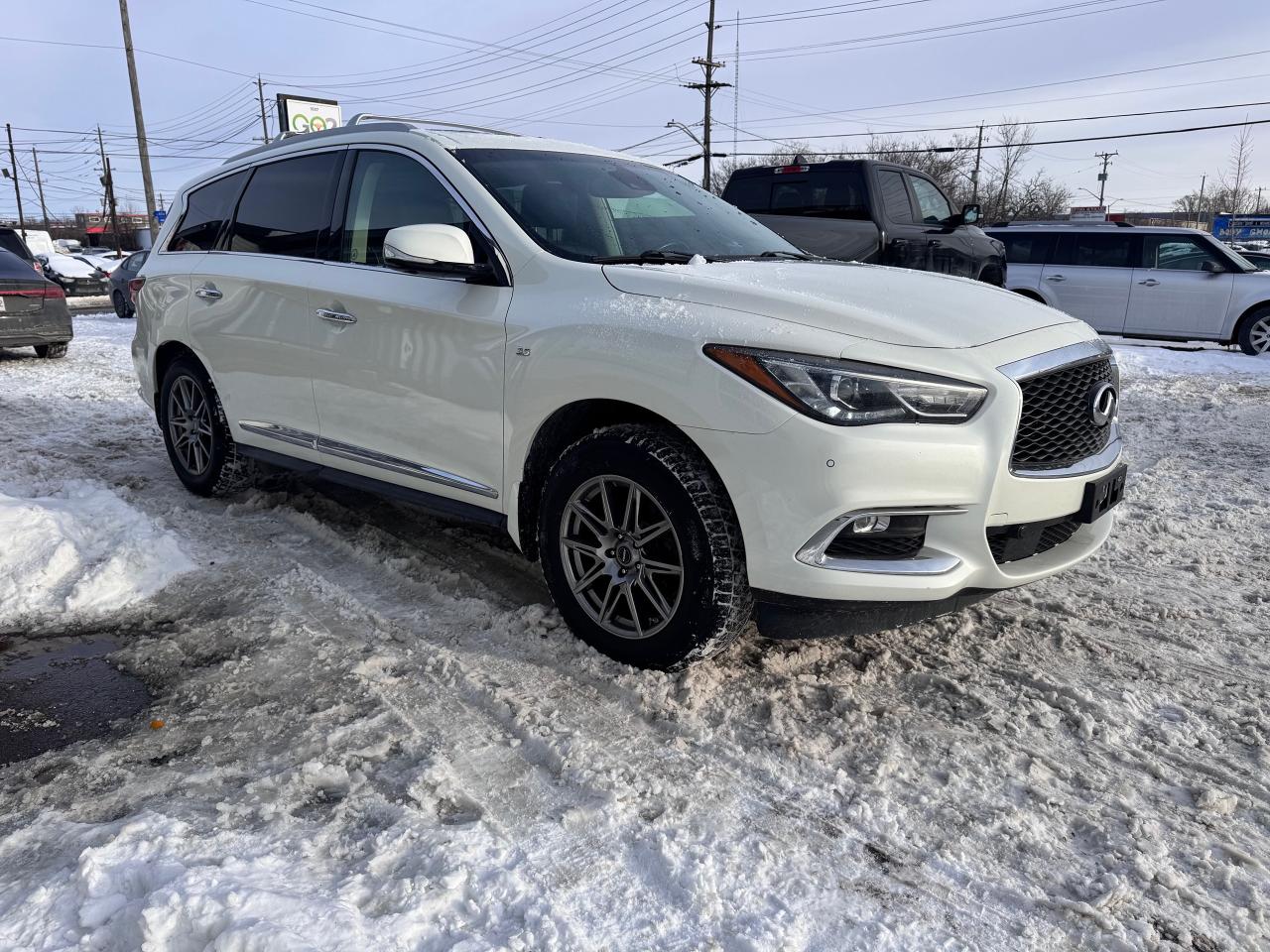 2018 Infiniti QX60 AWD - Photo #4