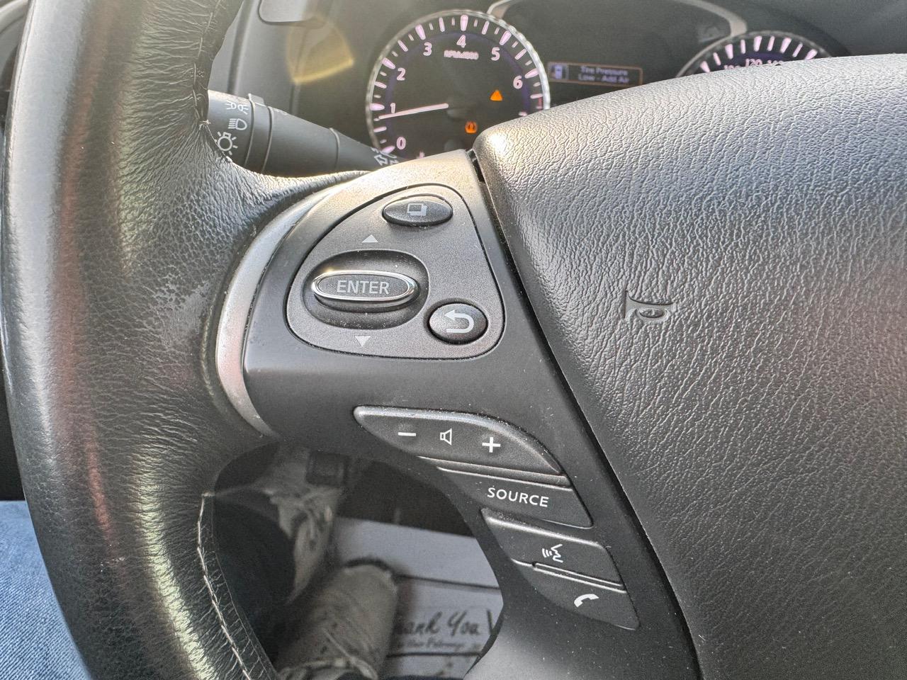 2018 Infiniti QX60 AWD - Photo #15